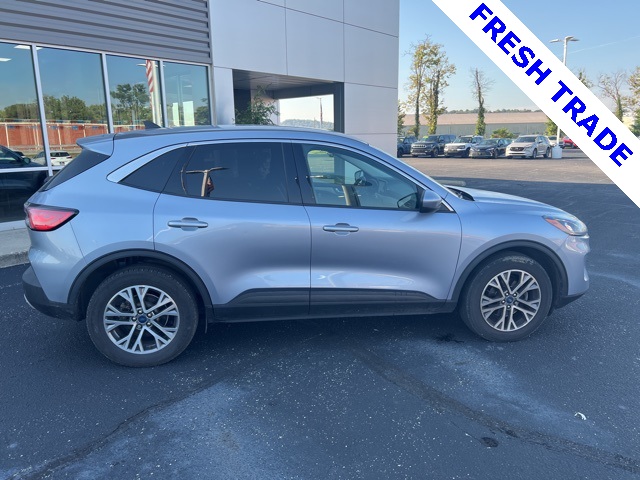 2022 Ford Escape SEL photo 8