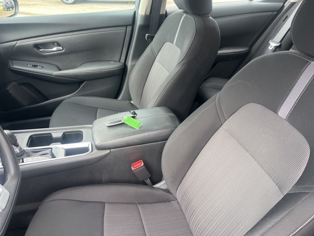 2024 Nissan Sentra SV photo 10