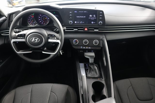 Used 2023 Hyundai Elantra SE with VIN KMHLL4AG1PU628042 for sale in Johnston, RI