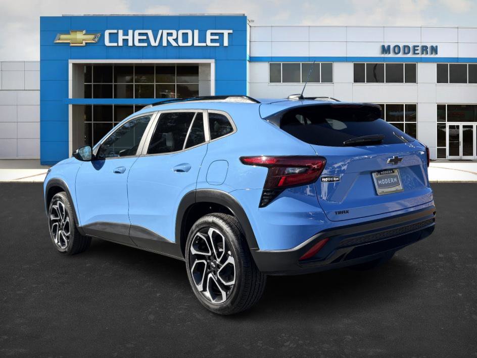 2024 Chevrolet Trax photo 3