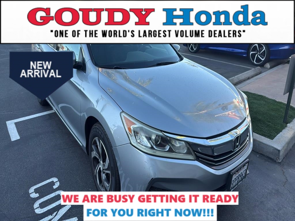 2017 Honda Accord LX photo 2