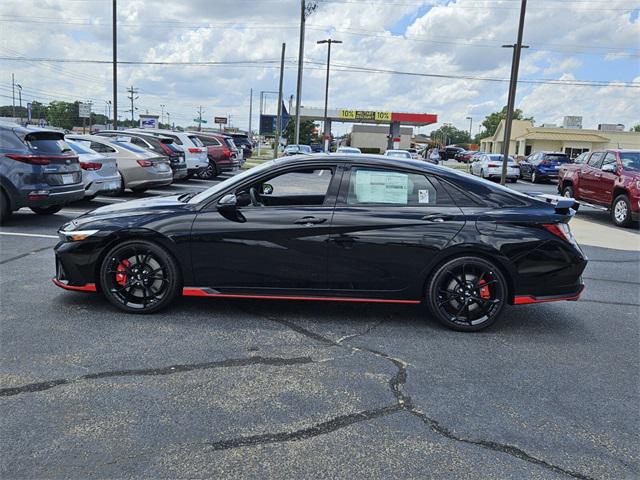 2025 Hyundai Elantra N Base photo 4
