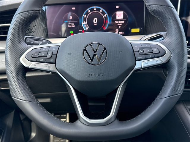 2025 Volkswagen Tiguan SE R-Line Black photo 20
