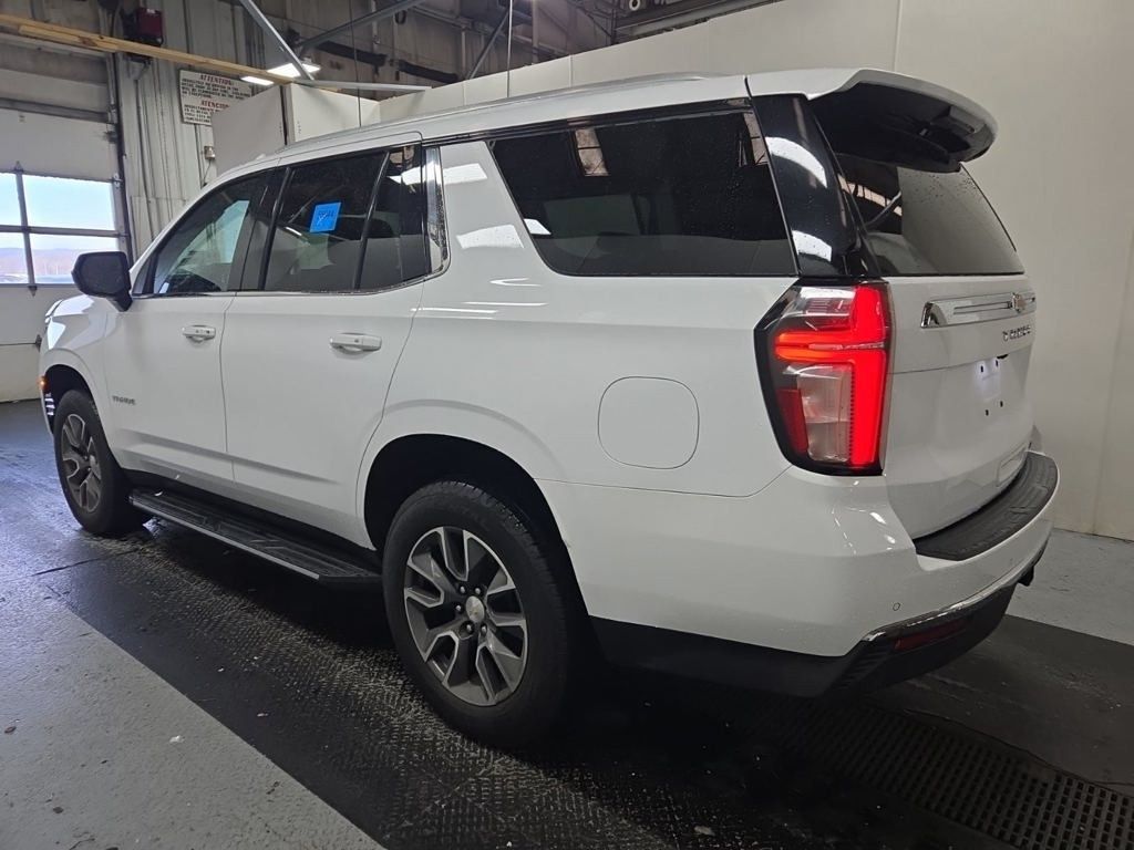 2021 Chevrolet Tahoe LT photo 2