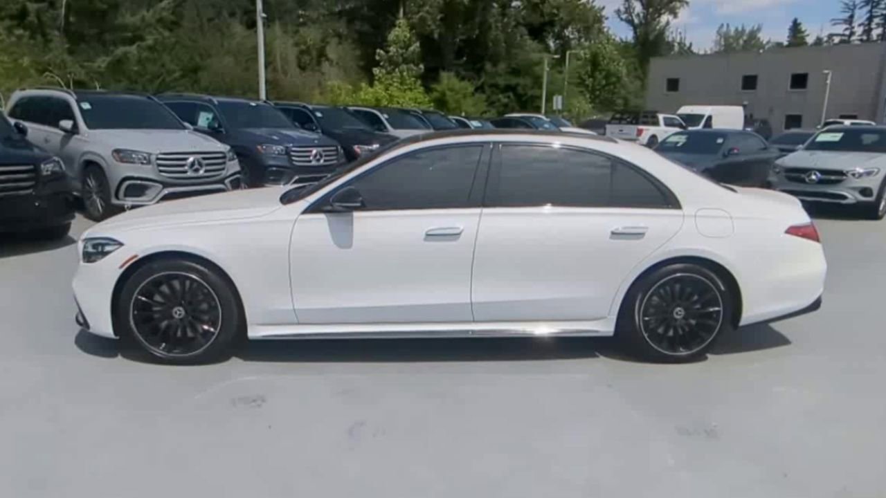 2025 Mercedes Benz S 580e 4MATIC photo 28