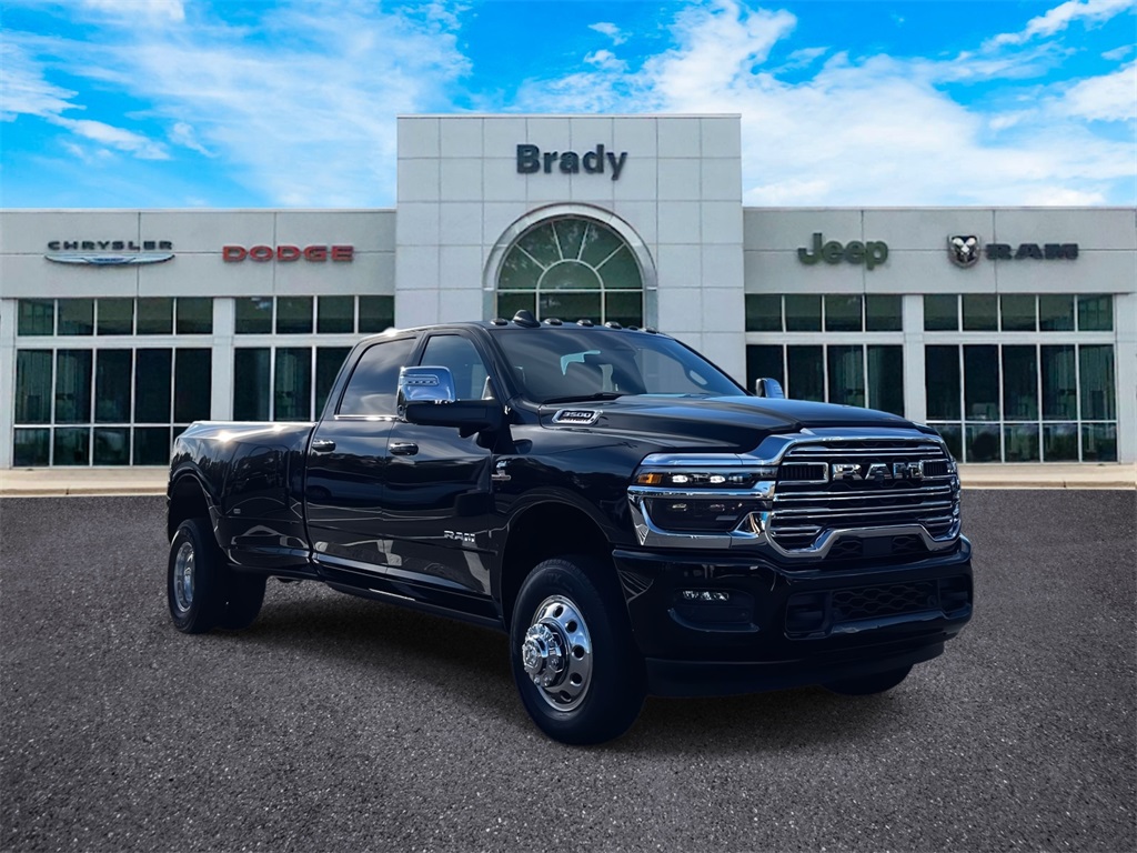 2026 RAM Ram 3500 Pickup Laramie's photo