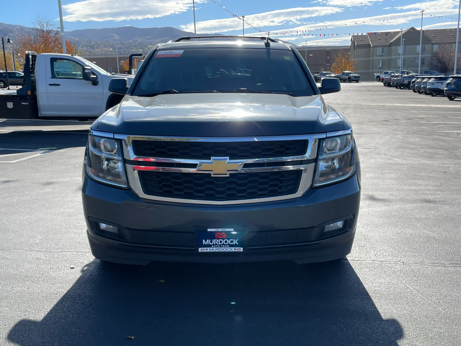 2019 Chevrolet Suburban LT photo 4