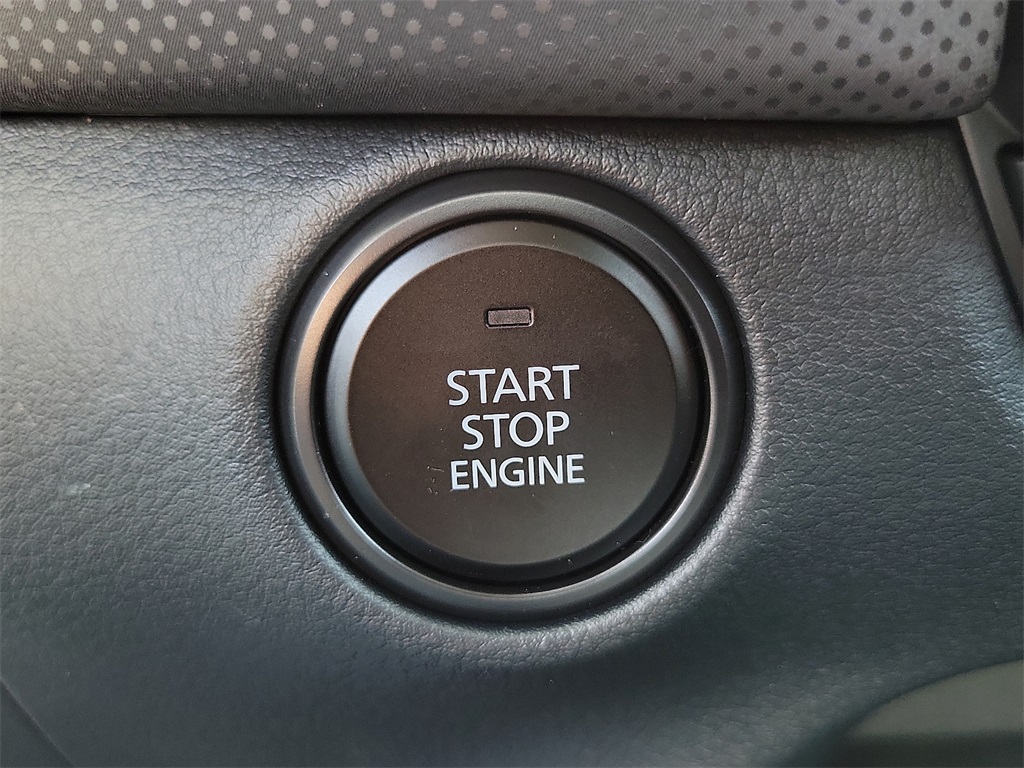 2025 Mazda CX-50 2.5 S Preferred photo 10