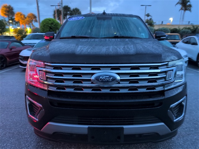 2019 Ford Expedition MAX Limited photo 3