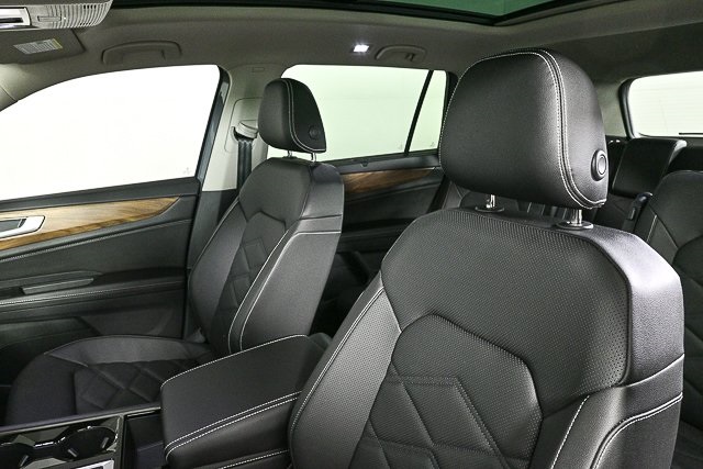 2026 Volkswagen Atlas SE Technology photo 5