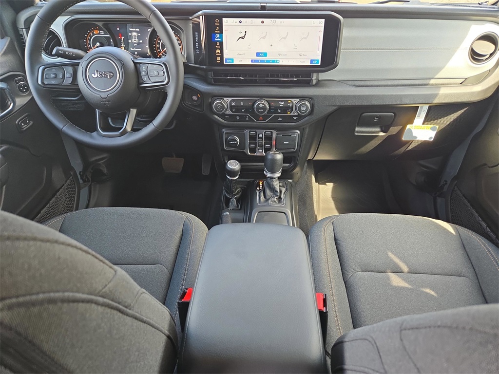 2025 Jeep Wrangler Sport S photo 7