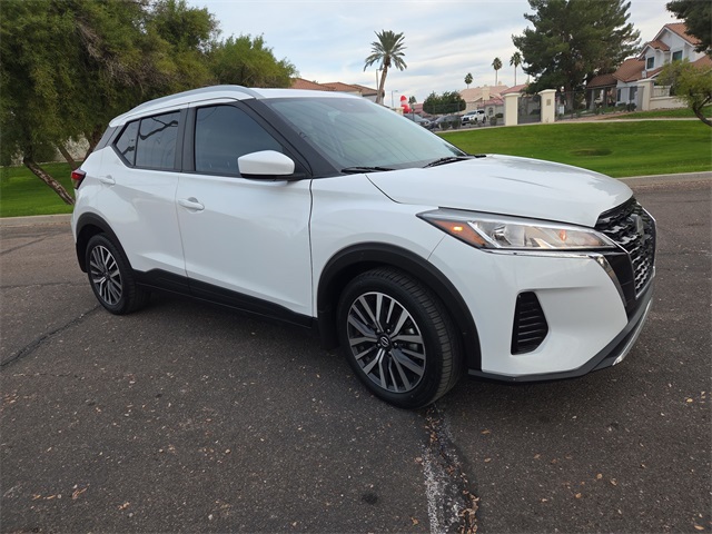 2021 Nissan Kicks SV's photo