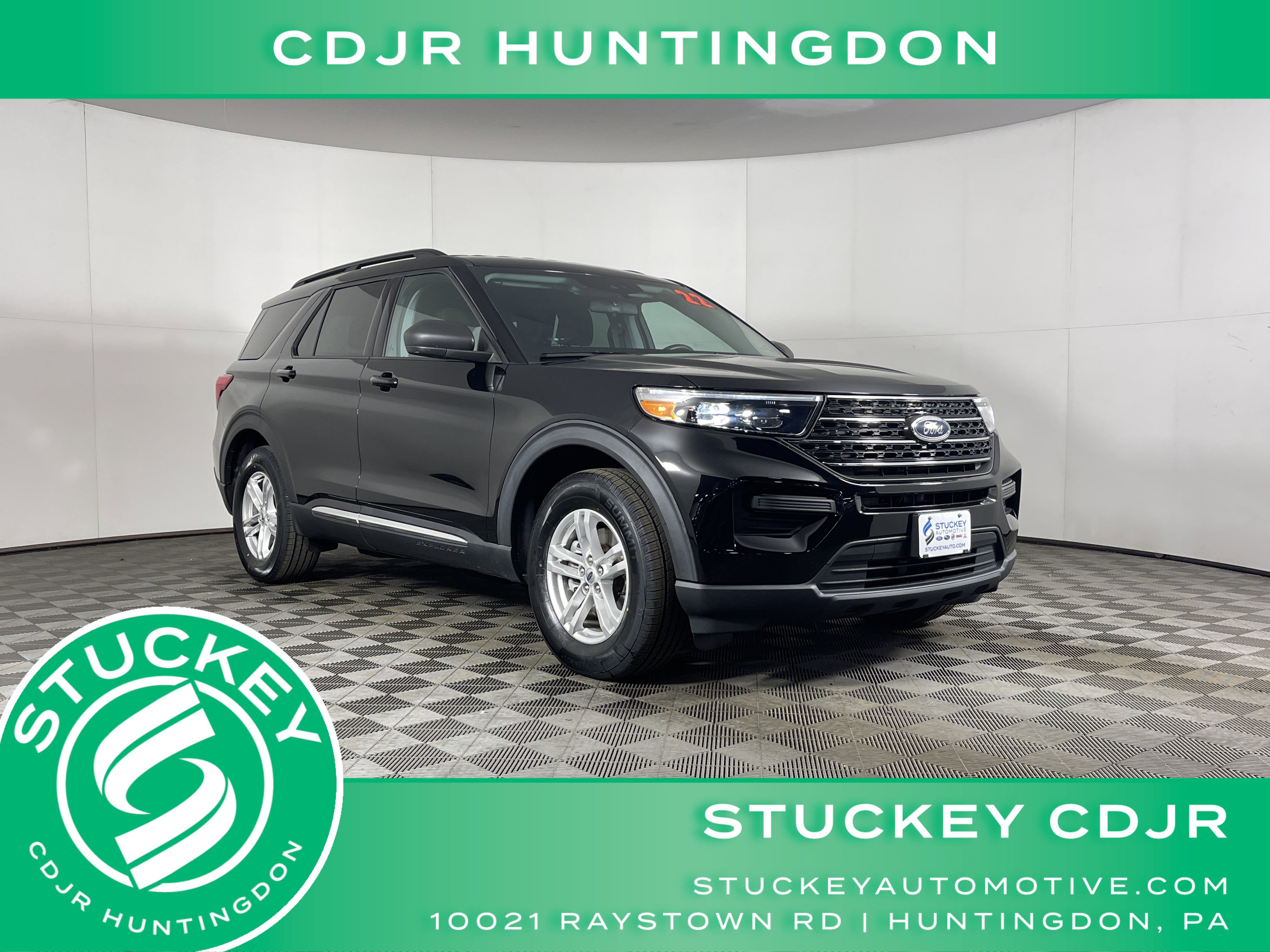 2022 Ford Explorer XLT's photo