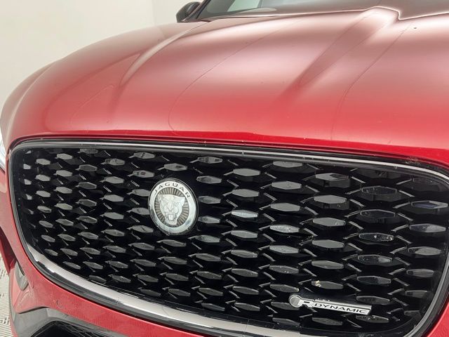 2024 Jaguar F-PACE P250 R-Dynamic S photo 4