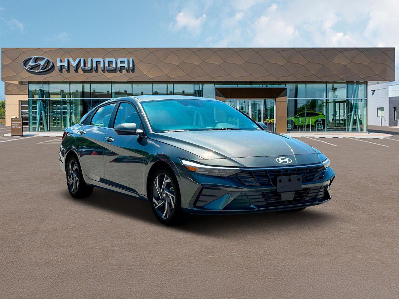 2025 Hyundai Elantra Limited photo 11