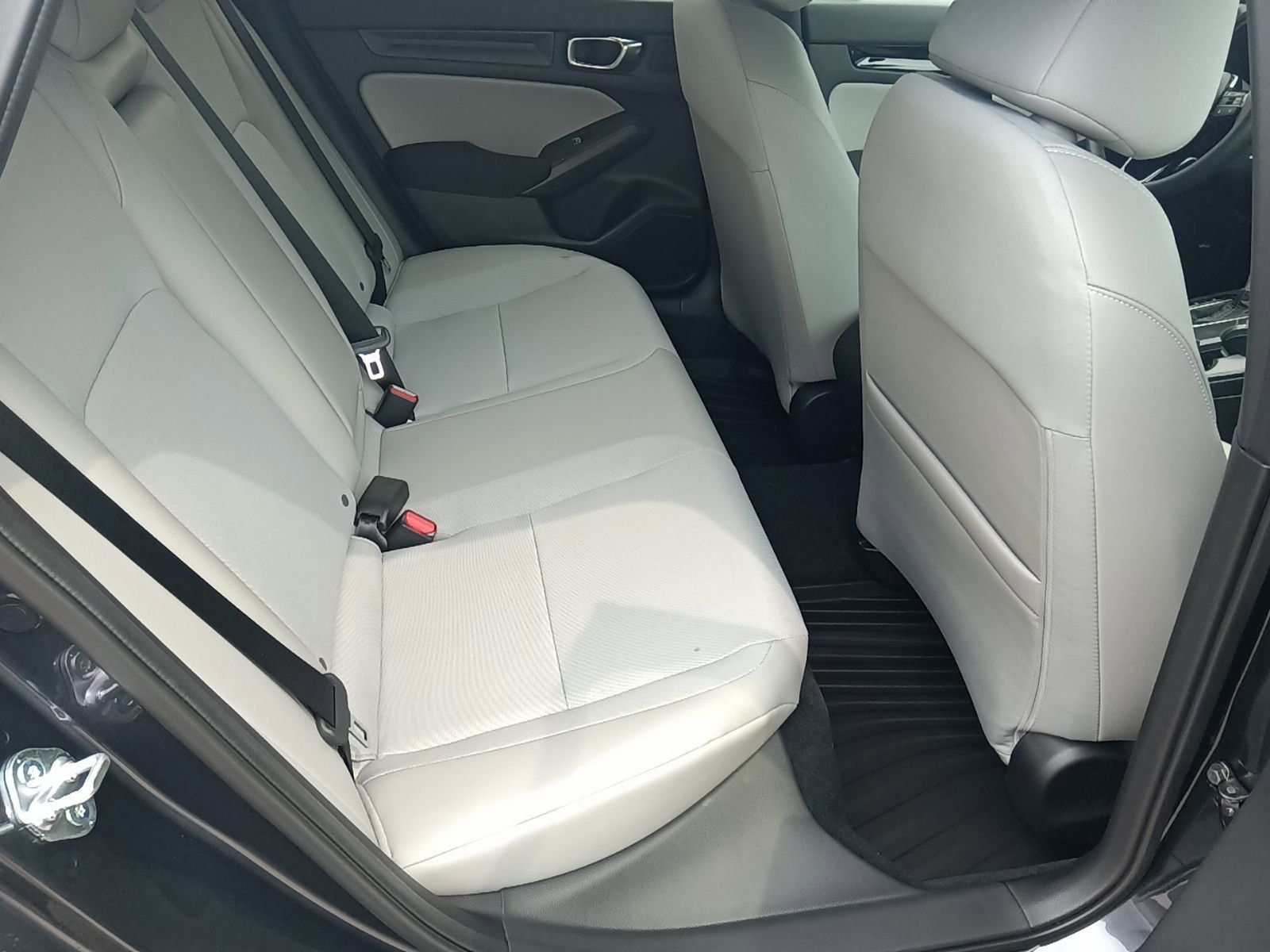2025 Honda Civic Hatchback Hybrid Sport photo 17