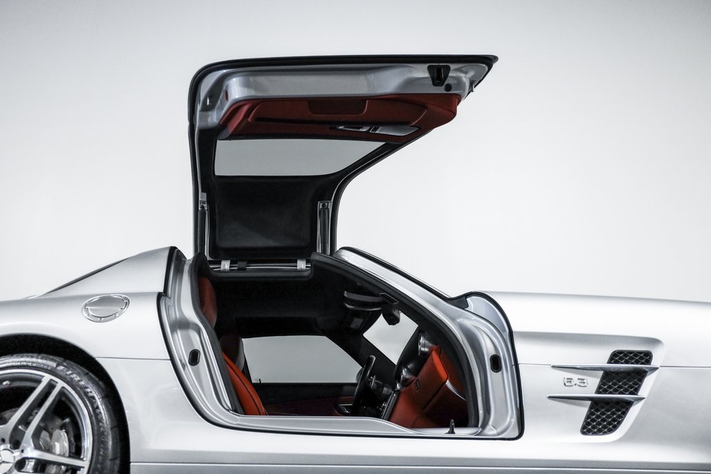2011 Mercedes Benz SLS AMG photo 11