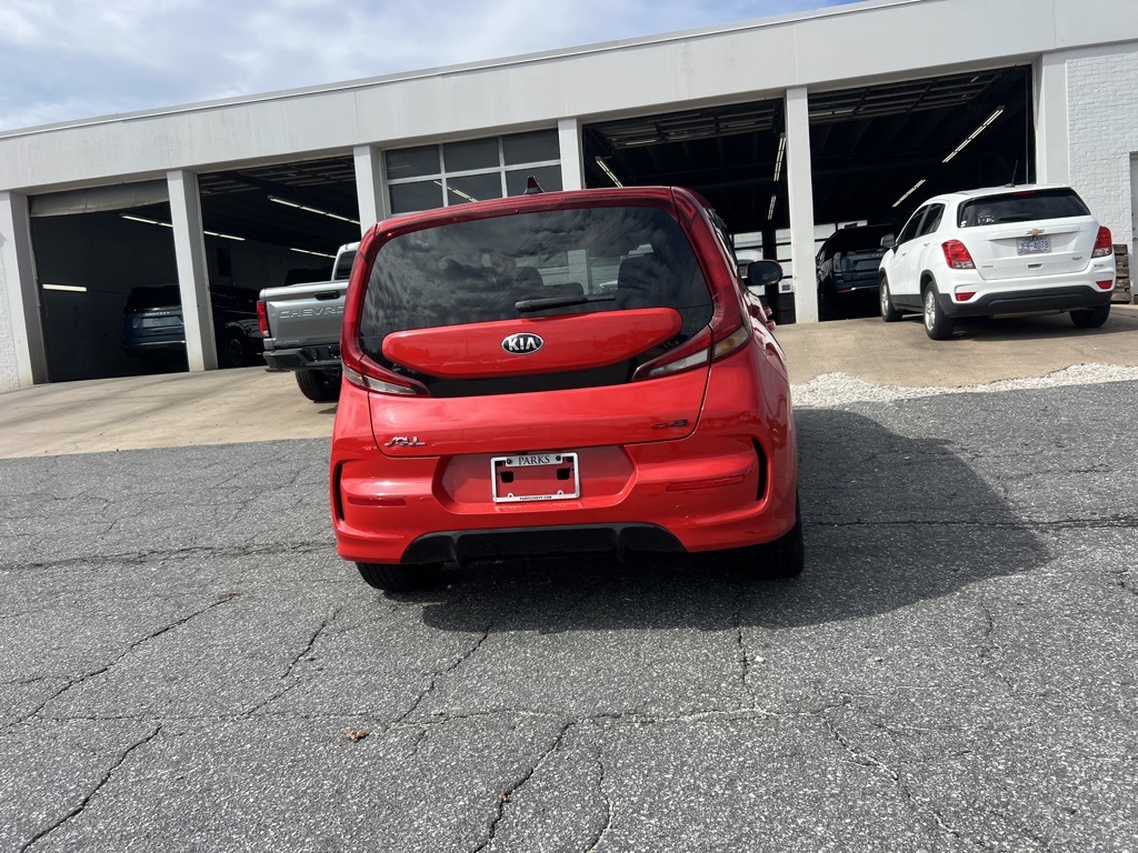 2020 Kia Soul GT-Line photo 4