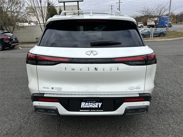 2025 Infiniti QX60 Sensory photo 2