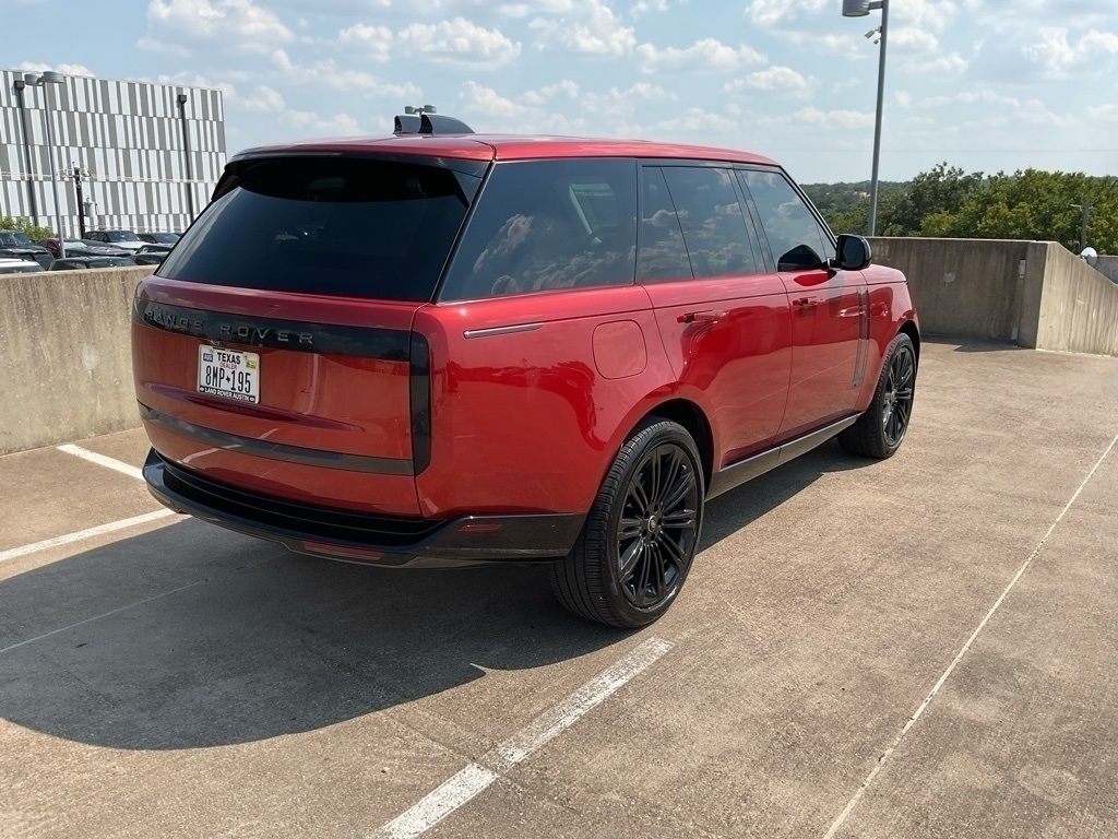 2024 Land Rover Range Rover Autobiography photo 3