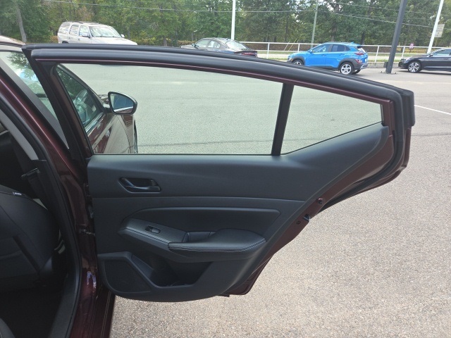 2024 Nissan Altima 2.5 SV photo 21