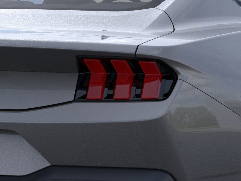 2025 Ford Mustang EcoBoost photo 19