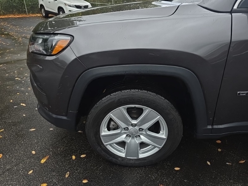 2022 Jeep Compass Latitude photo 7