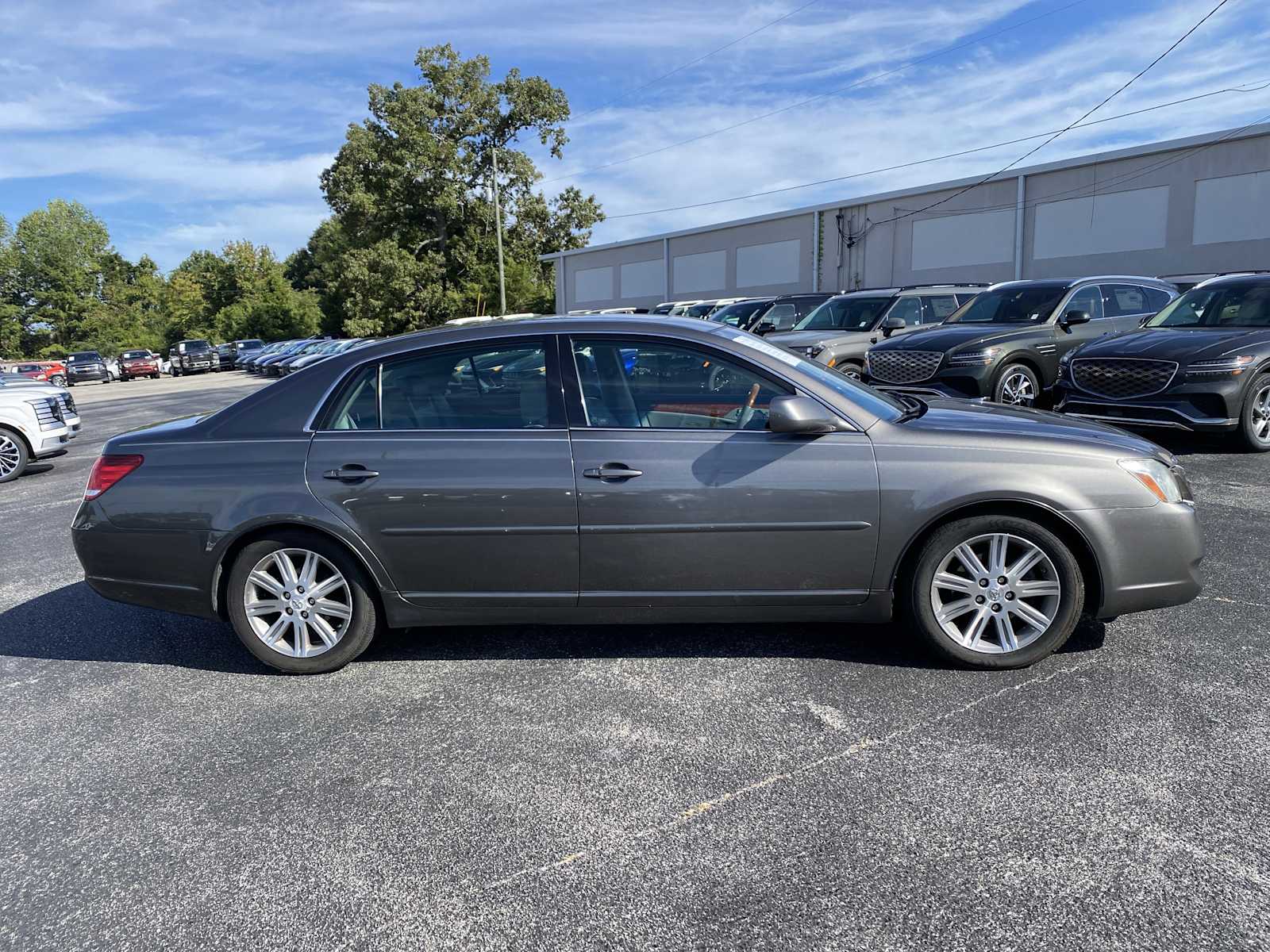 2007 Toyota Avalon Limited photo 2