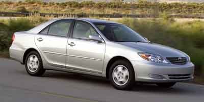 2004 Toyota Camry LE's photo