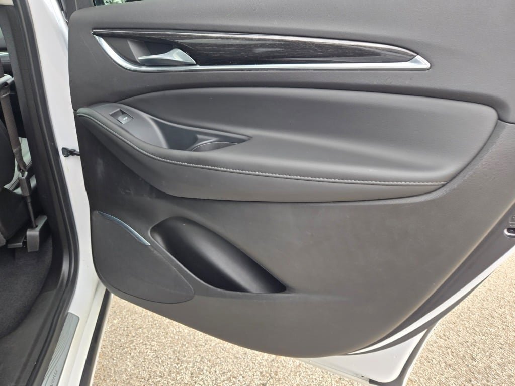2021 Buick Enclave Avenir photo 6