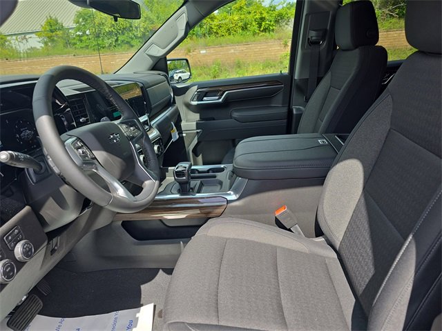 2026 Chevrolet Silverado 1500 RST photo 14