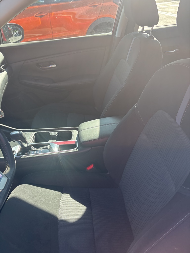 2022 Nissan Sentra SV photo 4