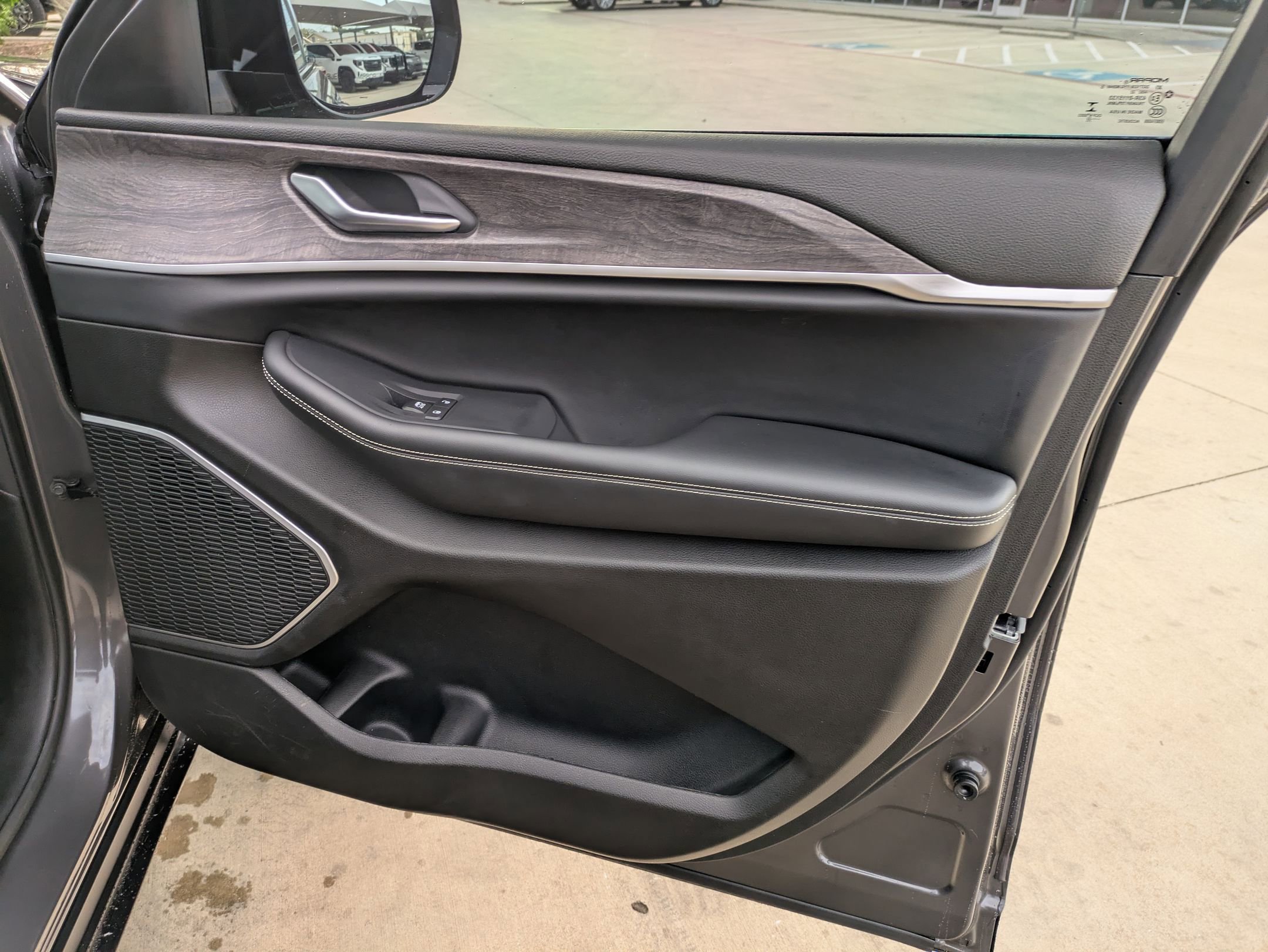 2022 Jeep Grand Cherokee Limited photo 27