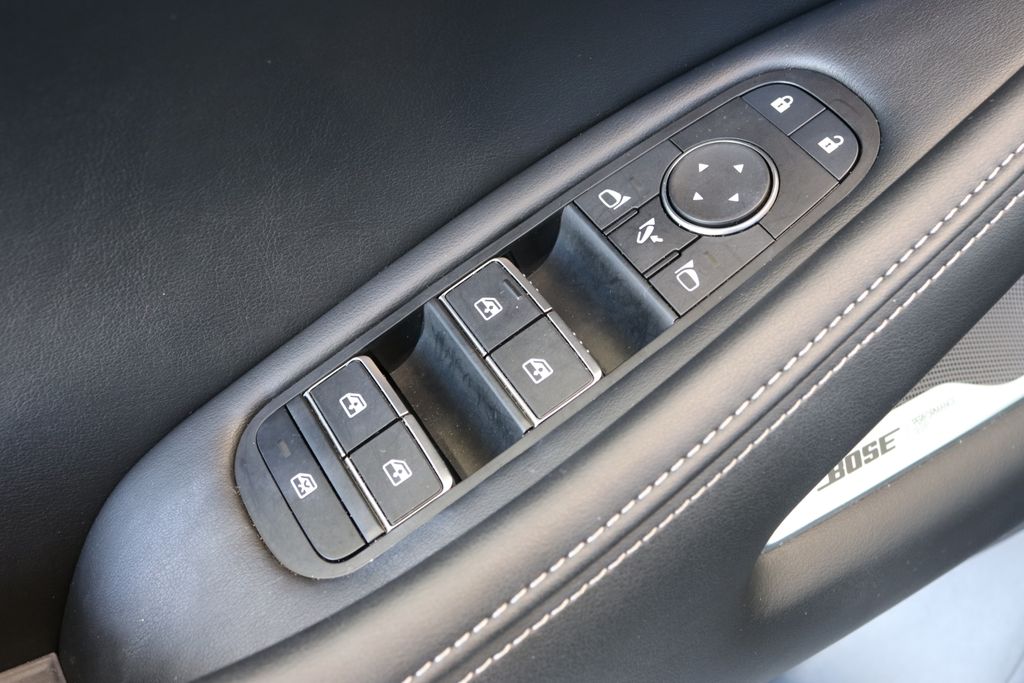 2025 Infiniti QX60 Luxe photo 11
