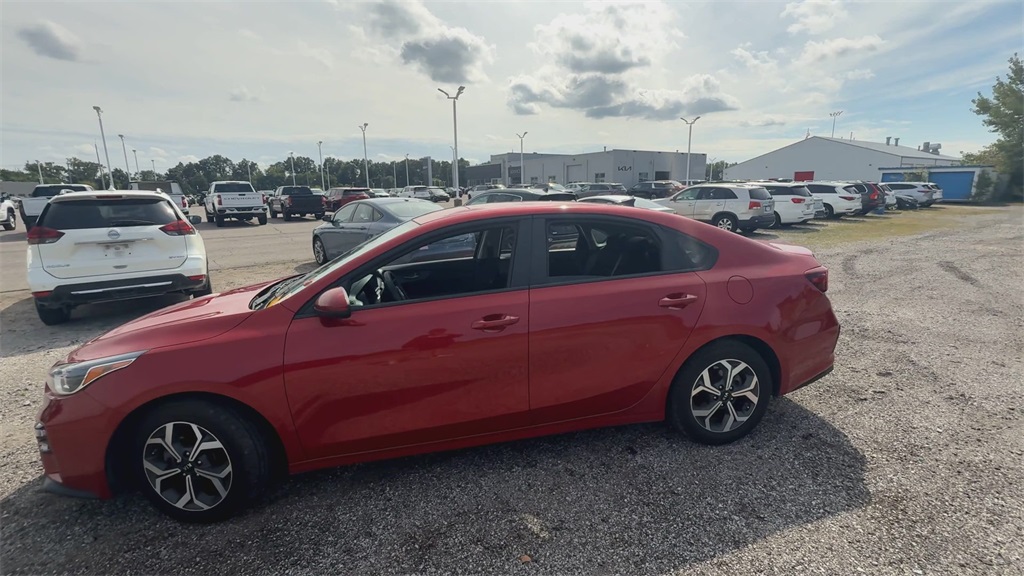 2021 Kia Forte LXS photo 4