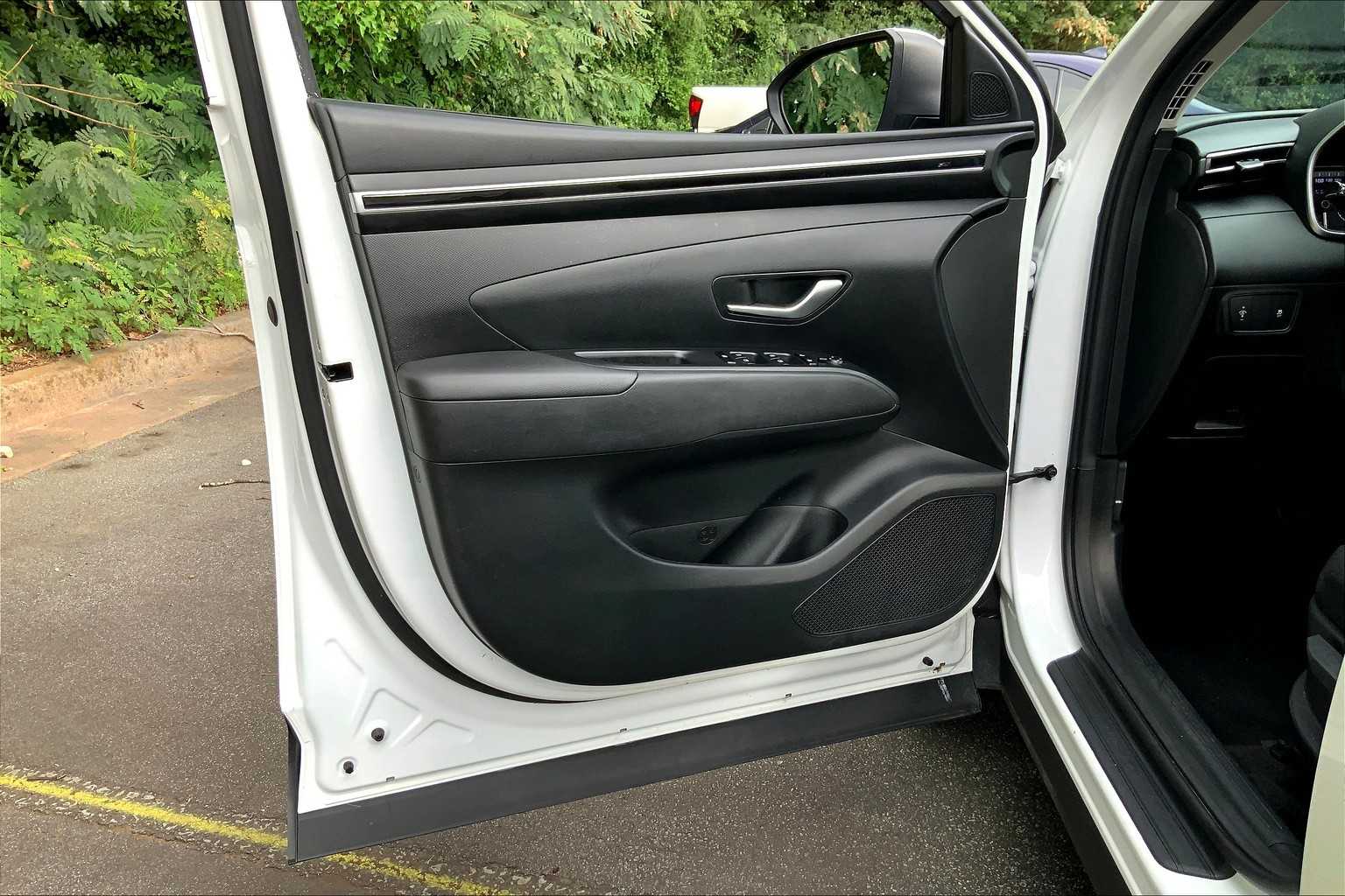 2024 Hyundai Tucson SE photo 19