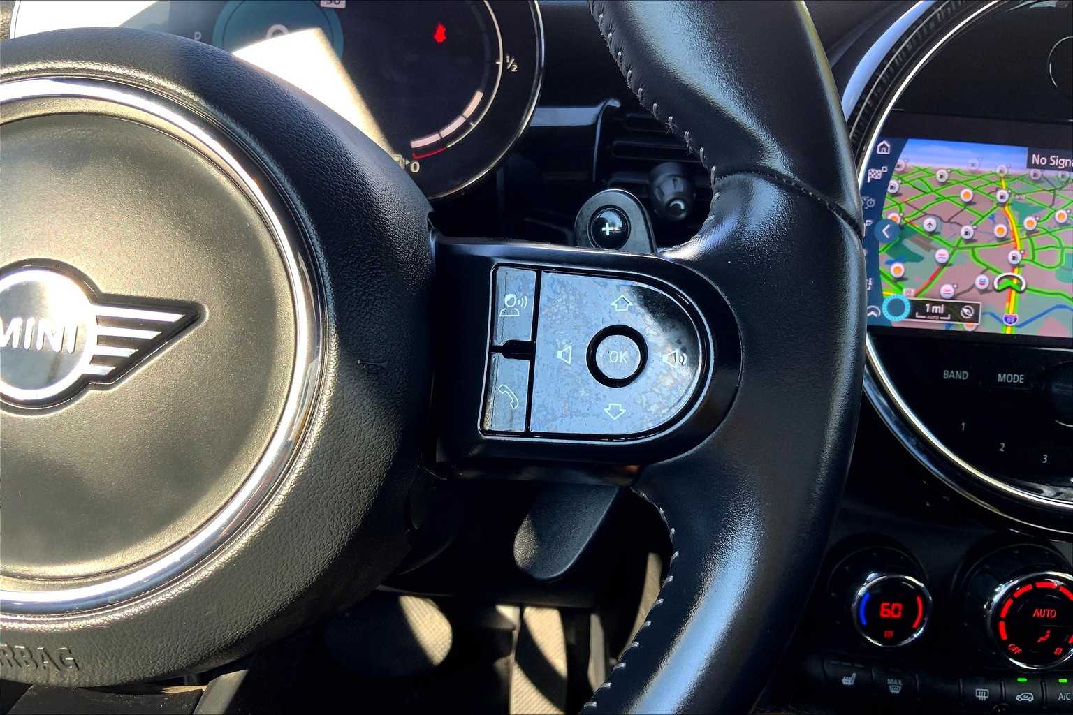2024 Mini Cooper Convertible S photo 21