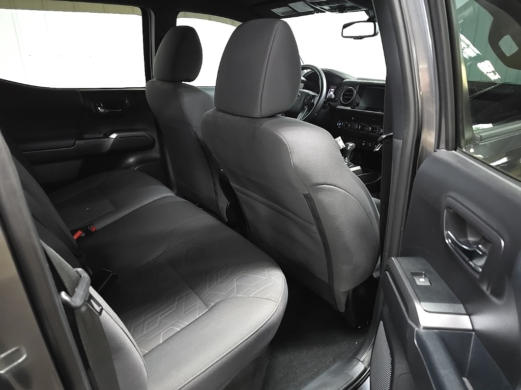 2019 Toyota Tacoma 4x4 TRD Double Cab photo 16