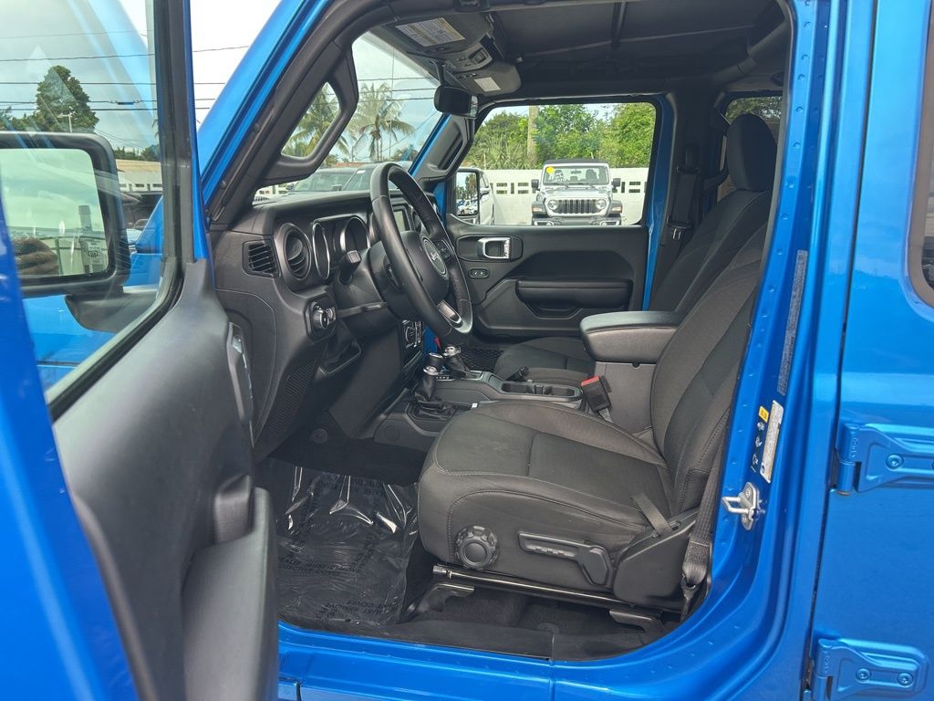 2021 Jeep Wrangler Unlimited Willys photo 9