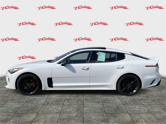 2022 Kia Stinger GT2 photo 6