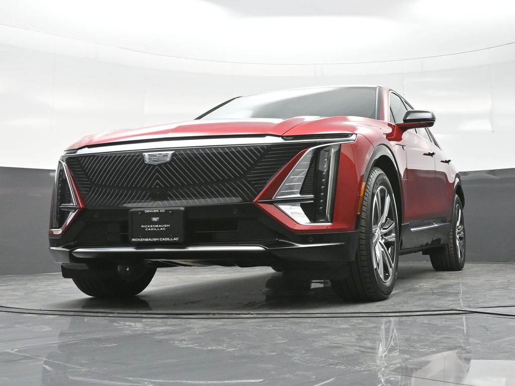2025 Cadillac Lyriq Luxury photo 16