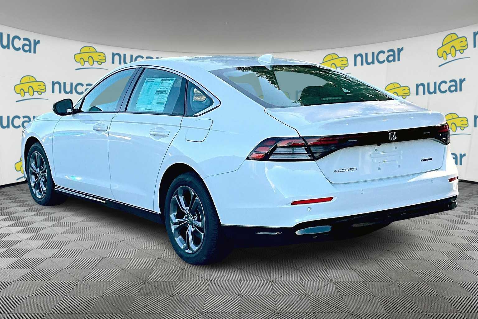 2025 Honda Accord Hybrid EX-L photo 4