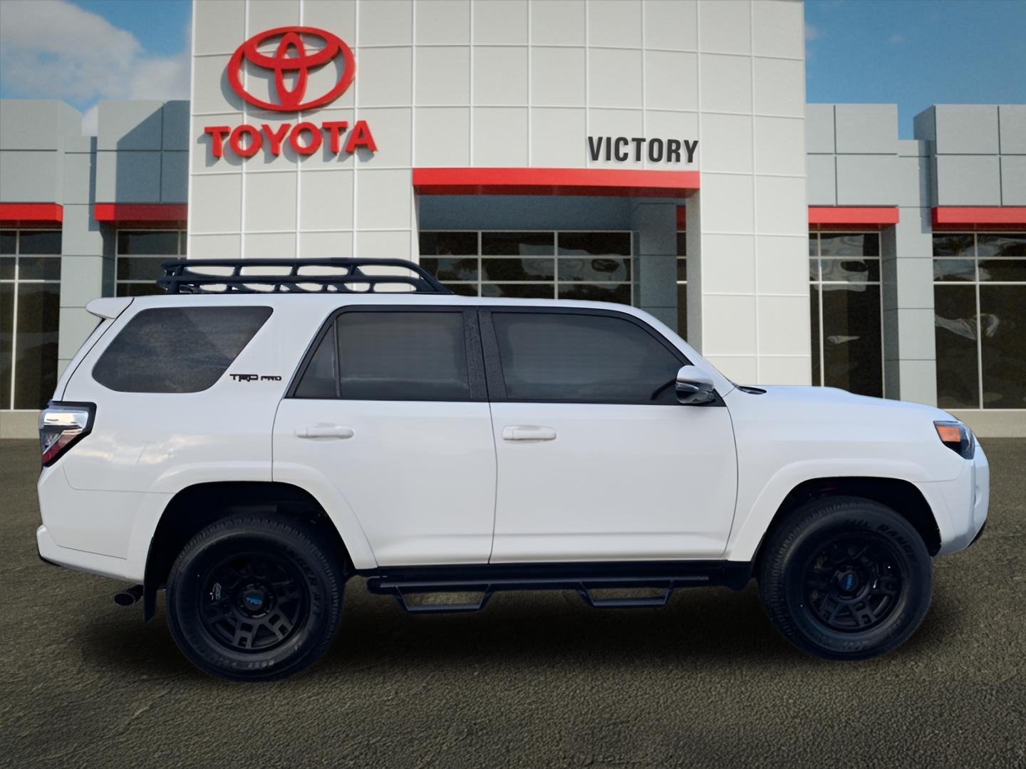 2023 Toyota 4Runner TRD Pro photo 2