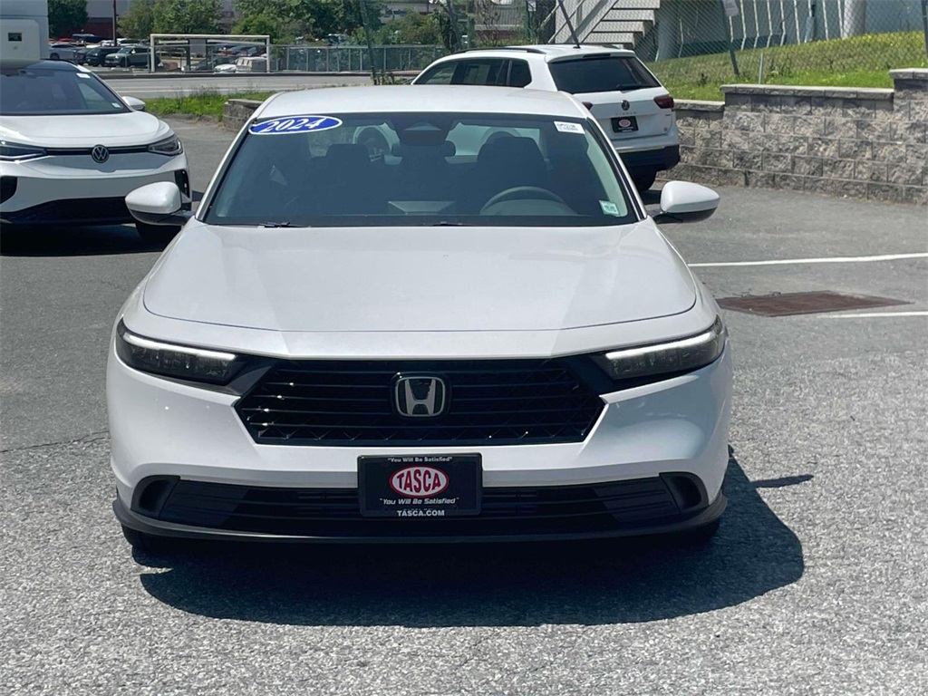 2024 Honda Accord LX photo 2