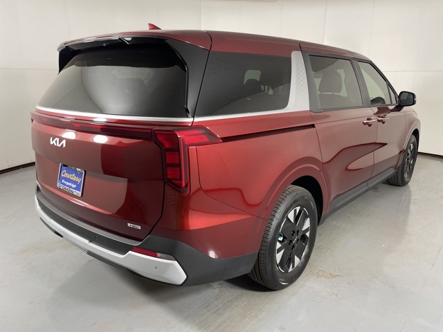 2026 Kia Carnival LXS photo 4