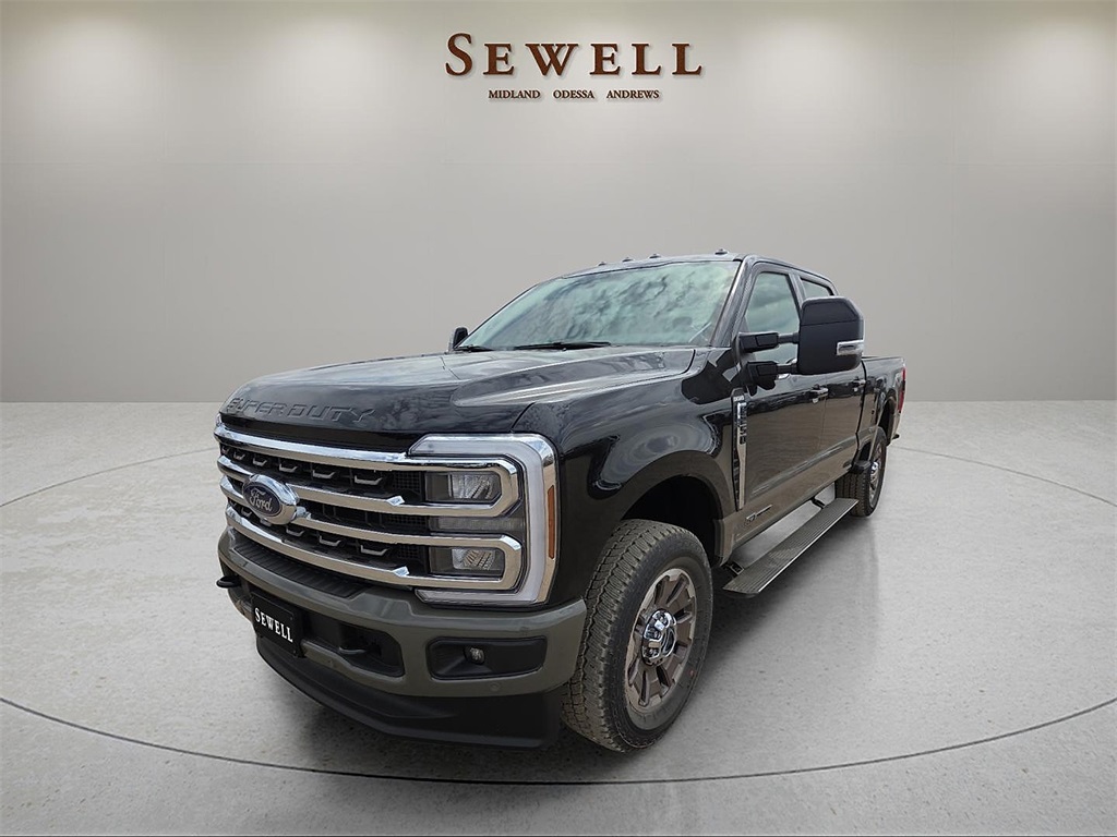 2025 Ford F-350 Super Duty King Ranch's photo
