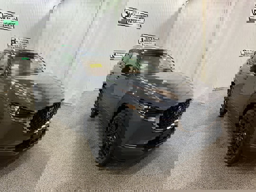 2025 Mazda CX-30 2.5 S Carbon photo 3