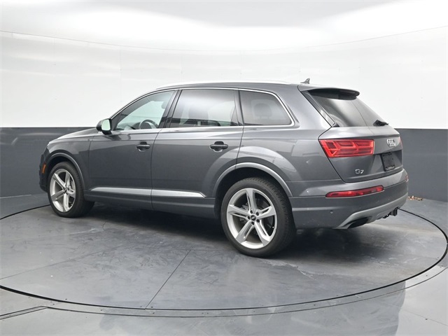 2019 Audi Q7 55 Prestige photo 4