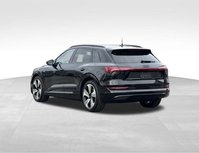 2023 Audi e-tron Premium Plus photo 4