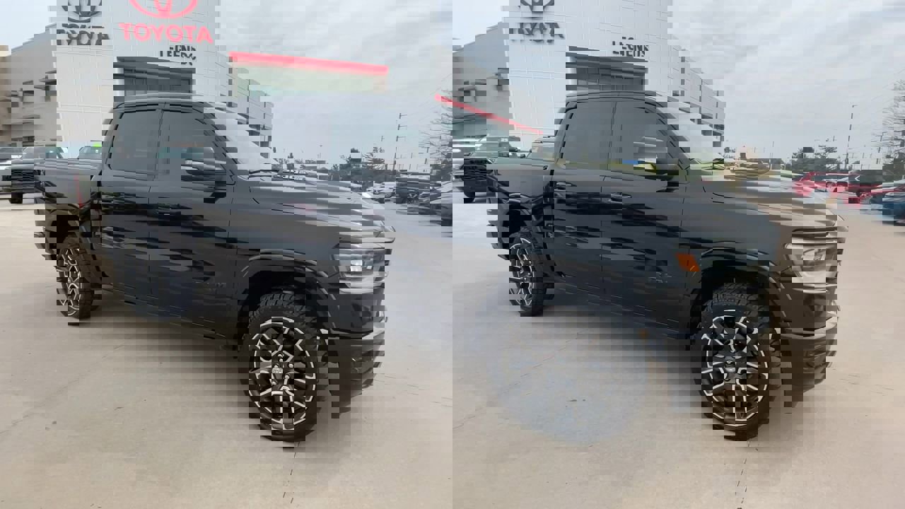 Used 2019 RAM Ram 1500 Pickup Laramie with VIN 1C6SRFJT9KN508054 for sale in Kansas City